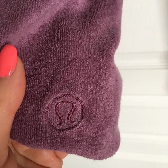 Lululemon zip up - Picture 2 of 3